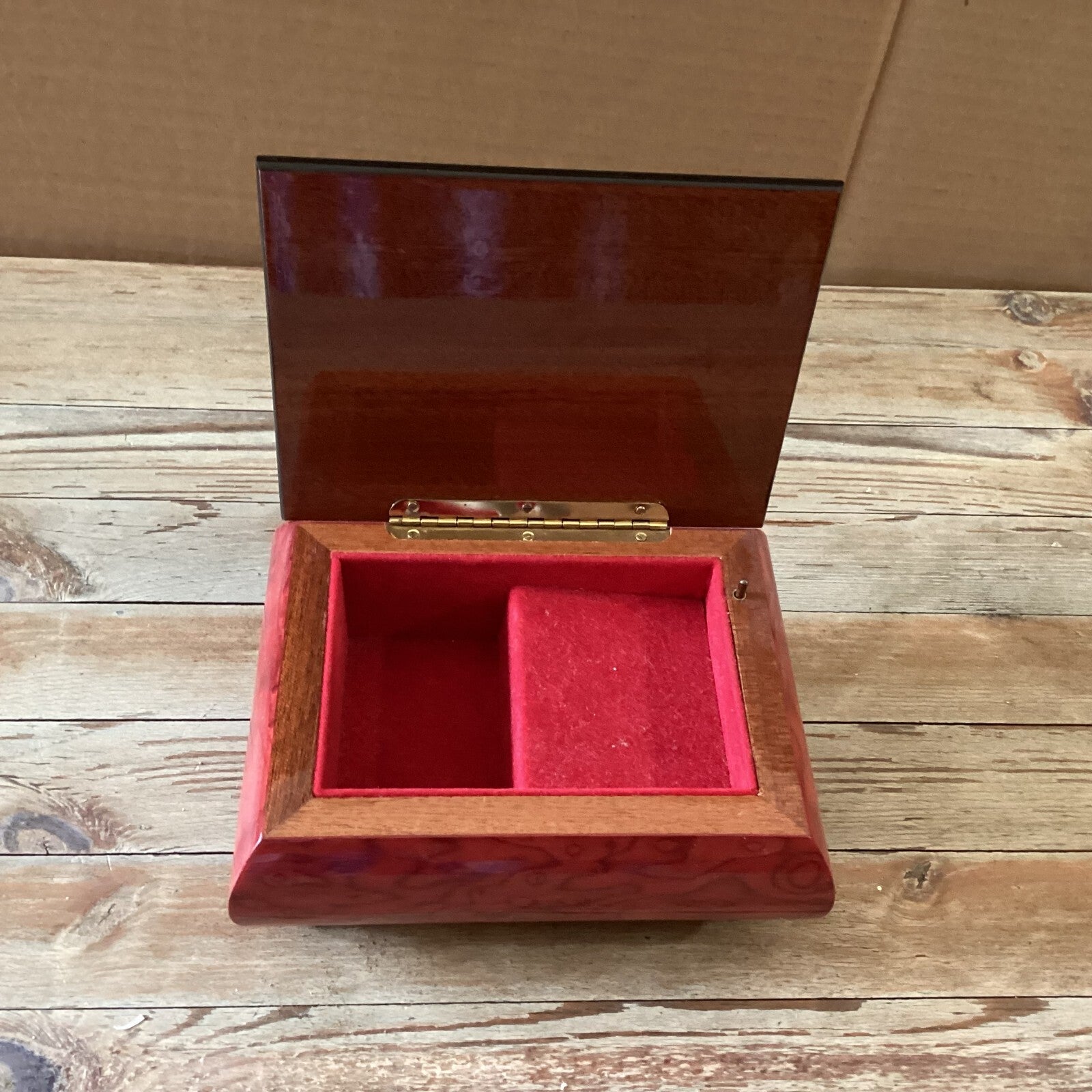 Set Of 2 Edel weiss Art Decor Inlaid Wood Floral Tray And Musical Jewelry box