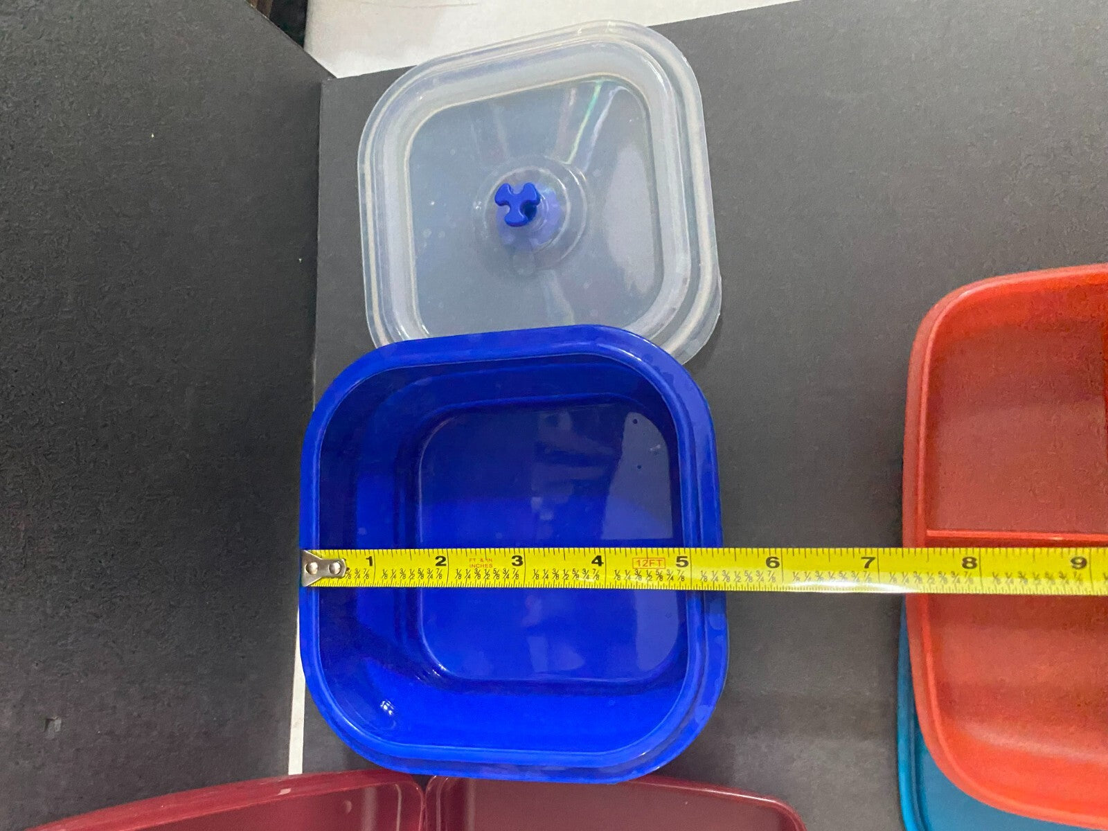 Lot Of 7 Tupperware Plastic Lunch Container & 2 Enveloppe Ones