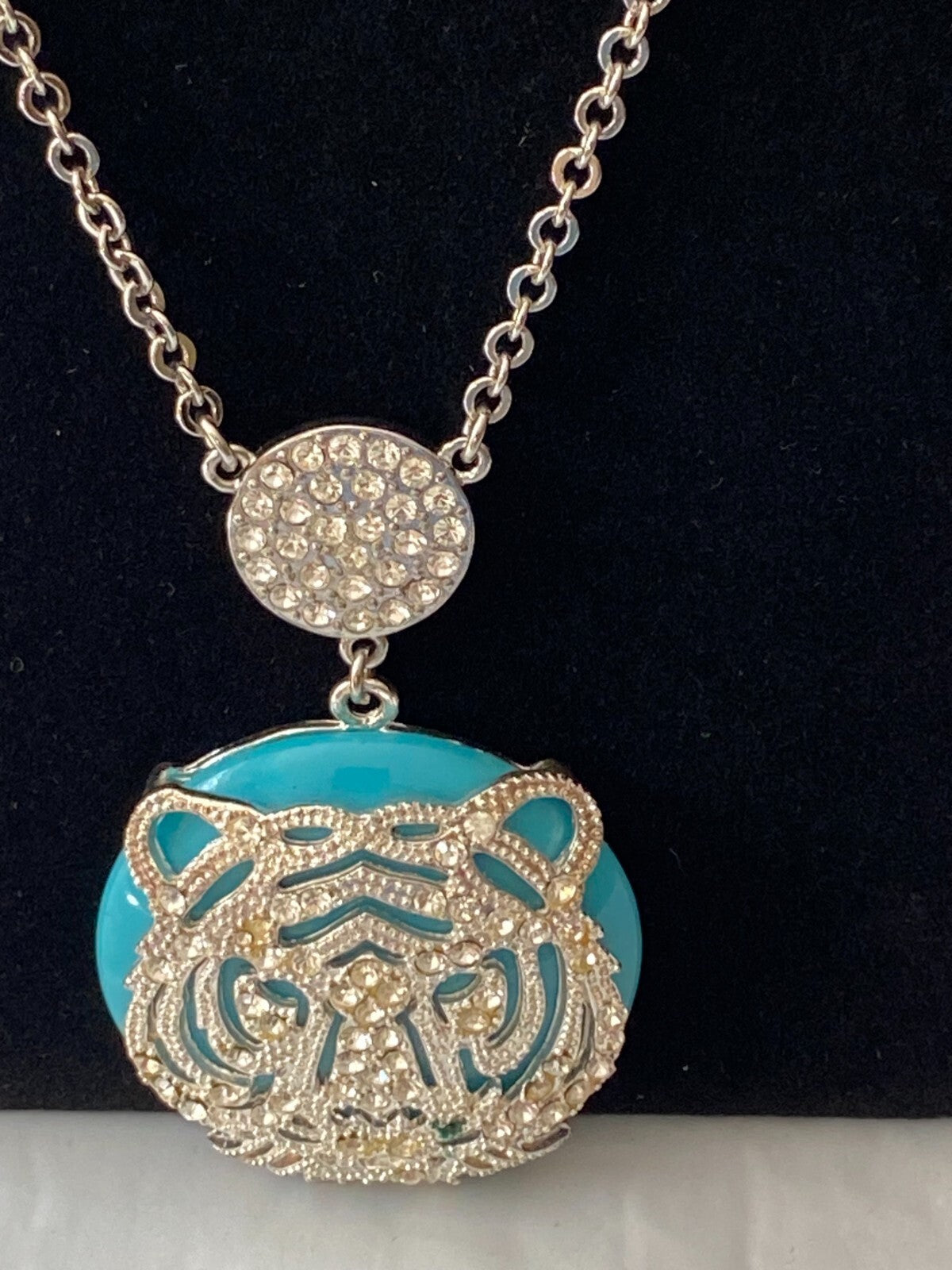 Silver Tone Womens Necklace With Rhinestone Tiger Pendant