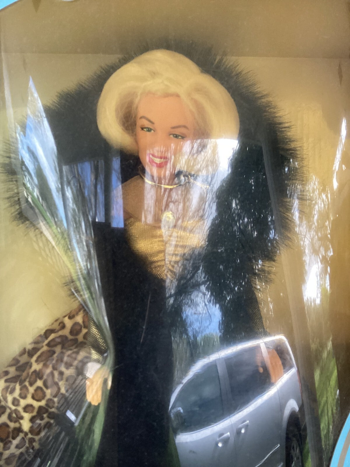 DSI Marilyn Monroe Fur Fantasy Collector Series American Beauty Classic Doll