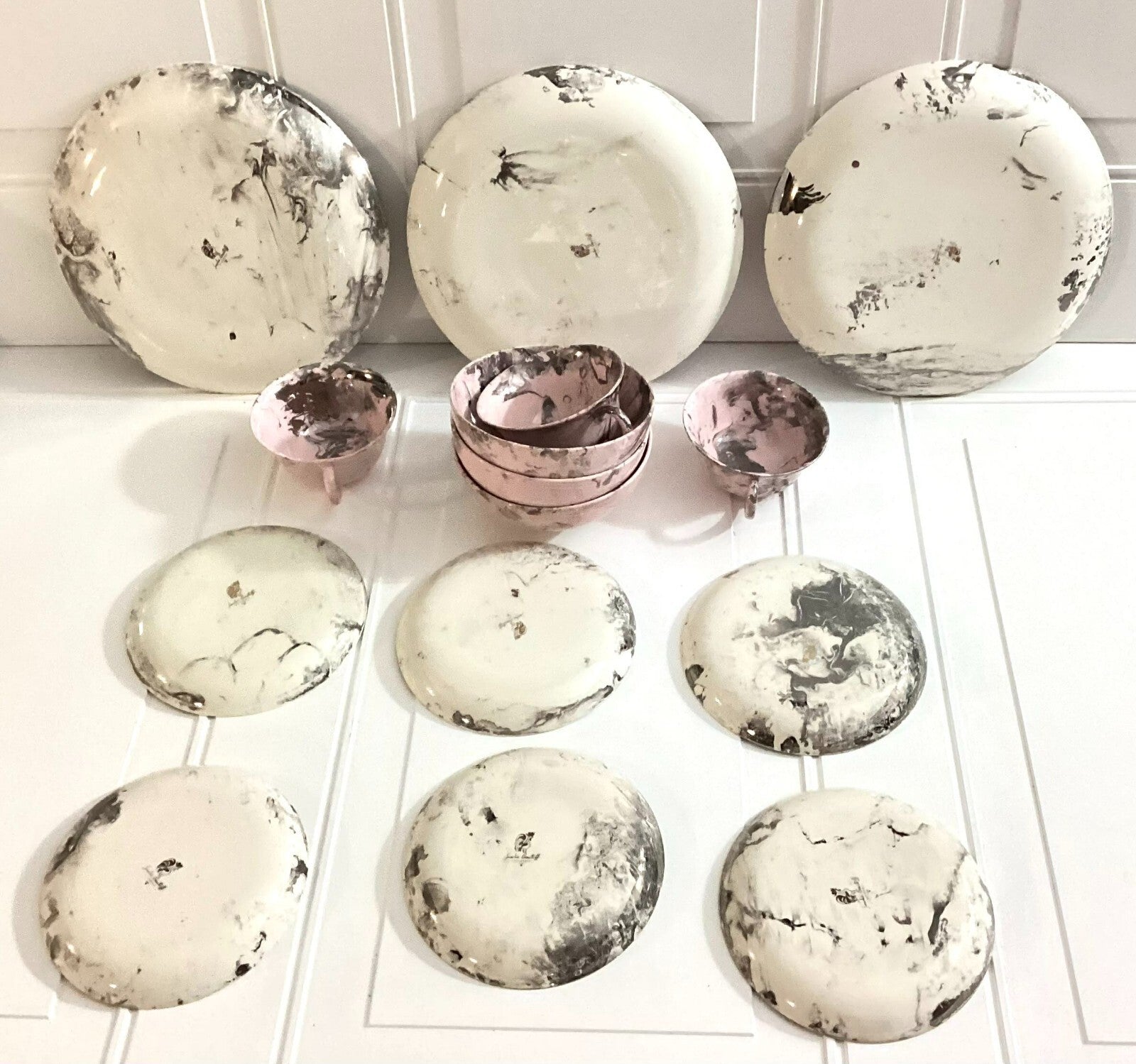 15 Pieces Set Of Sasha Brastoff Chinaware Dinner Set